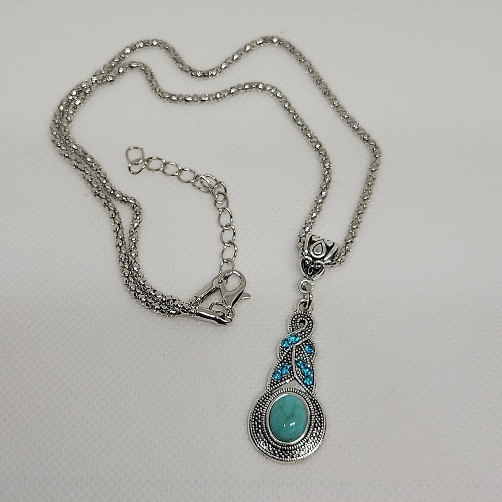 Turquoise Faux Rhinestone 2" Charm 17" + 2" Extension Silver Tone Necklace
